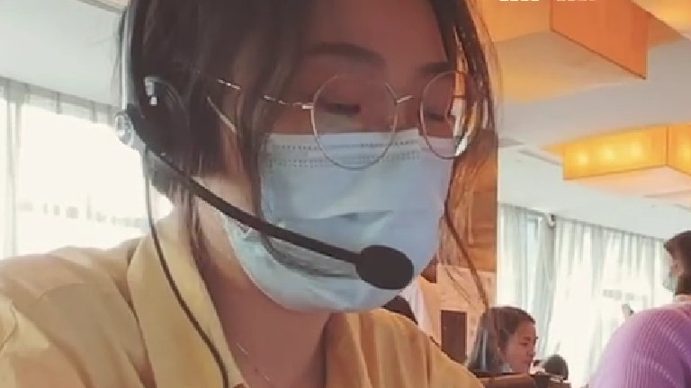 抗疫前線的無(wú)名英雄們，你們辛苦了！